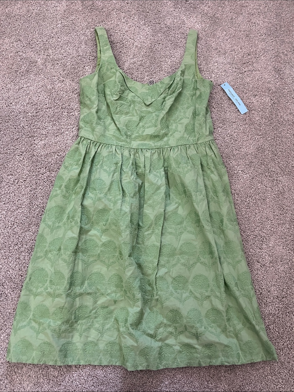 New with tags ANTONIO MELANI Green Textured Floral Print Sleeveless Dress 6
